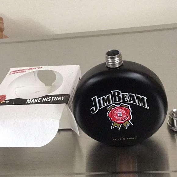 NIB Jim Beam flask - Picture 3 of 4